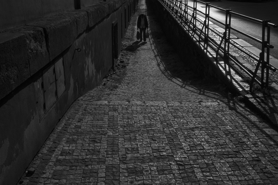 LIFE IN PRAGUE 