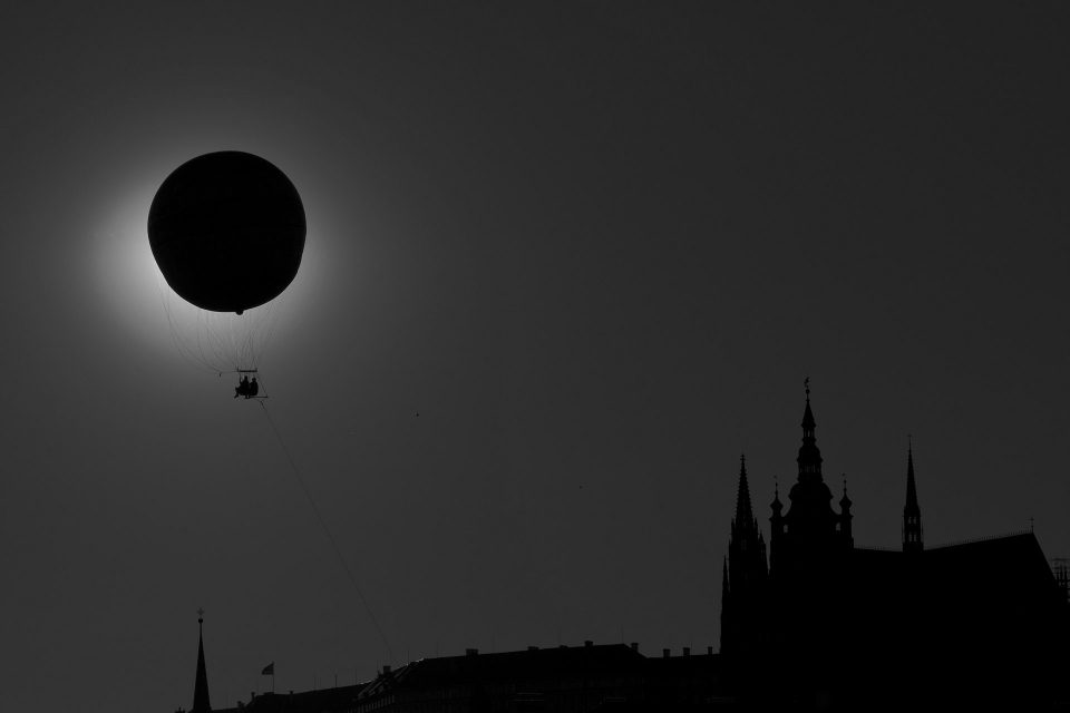 LIFE IN PRAGUE 