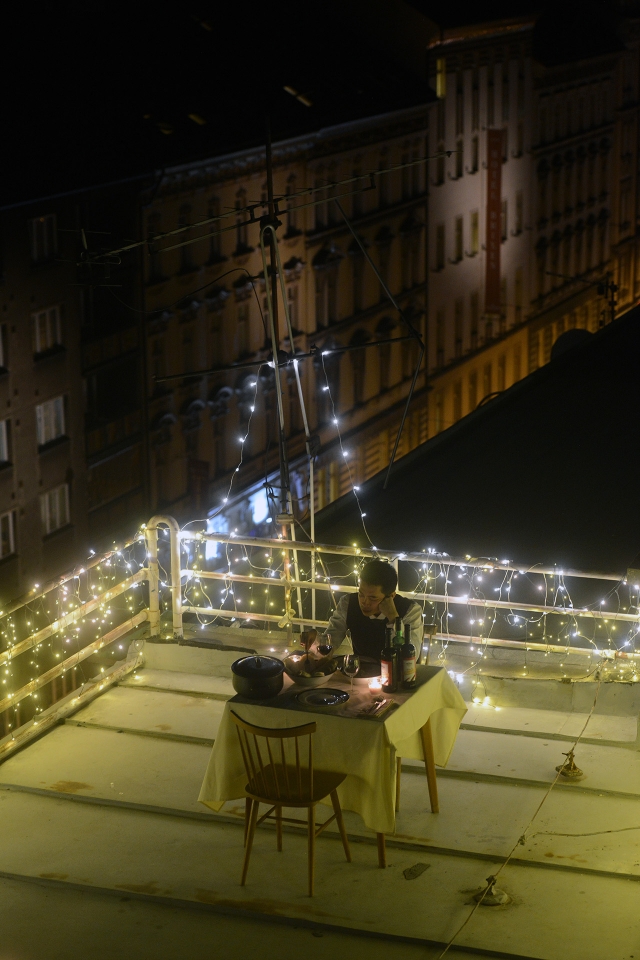 MAKING OFF - ON THE ROOF FILM 